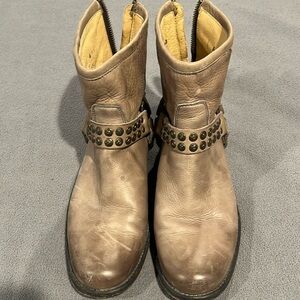 Frye short boots size 8